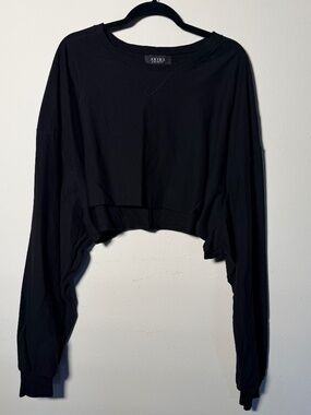 AKIRA Women's Cropped Long Sleeve Black Cotton Sweater Raw Hem Large